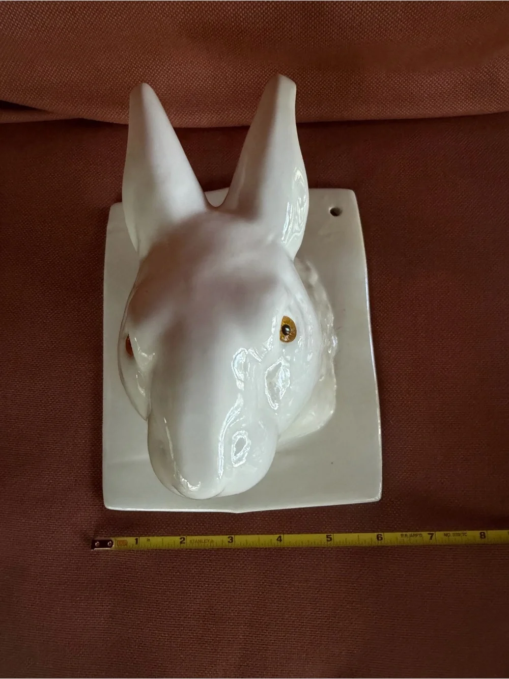 N/A white ceramic